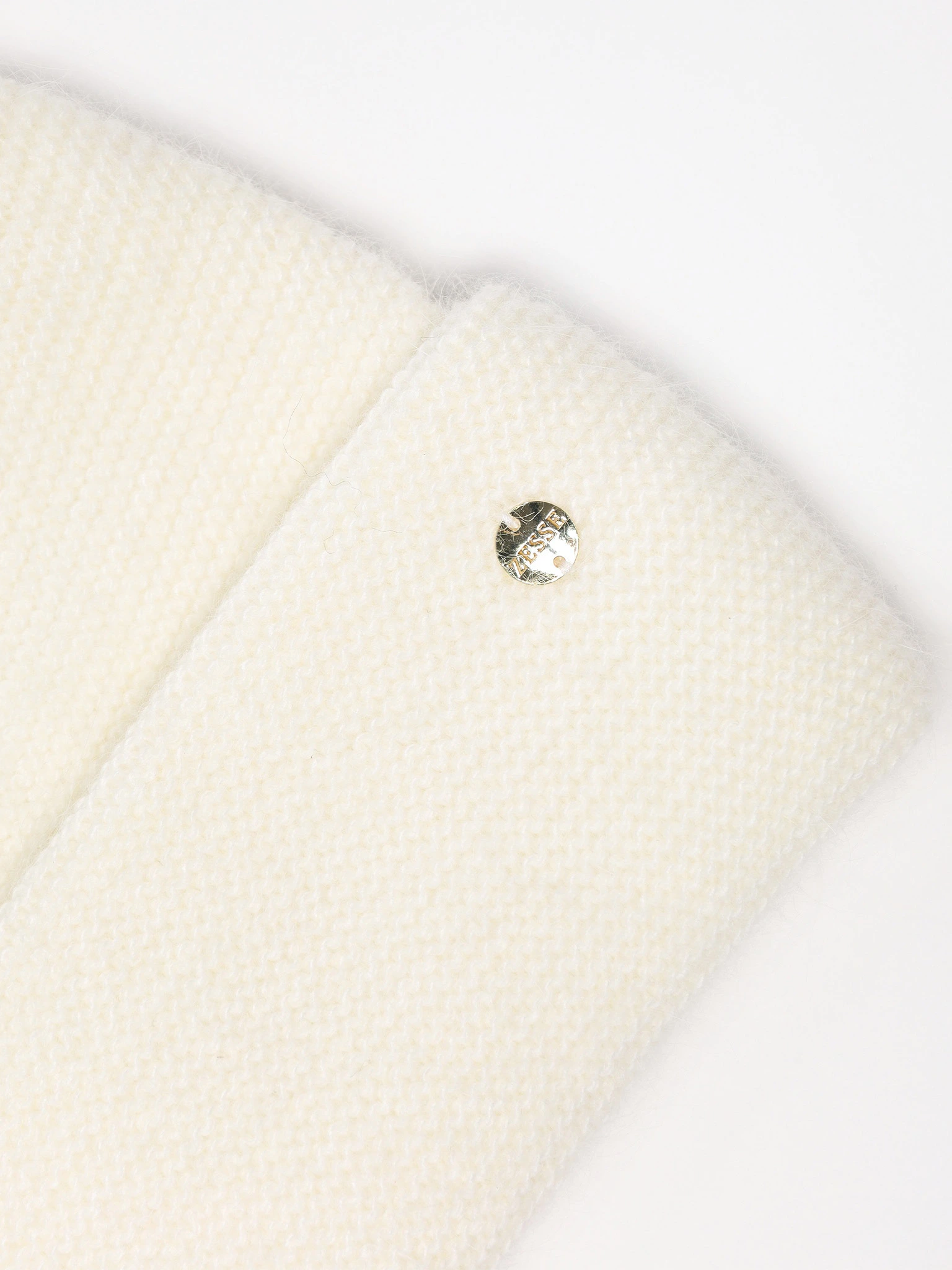 Шапка-бини из ангоры и нейлона с отворотом в ассортименте